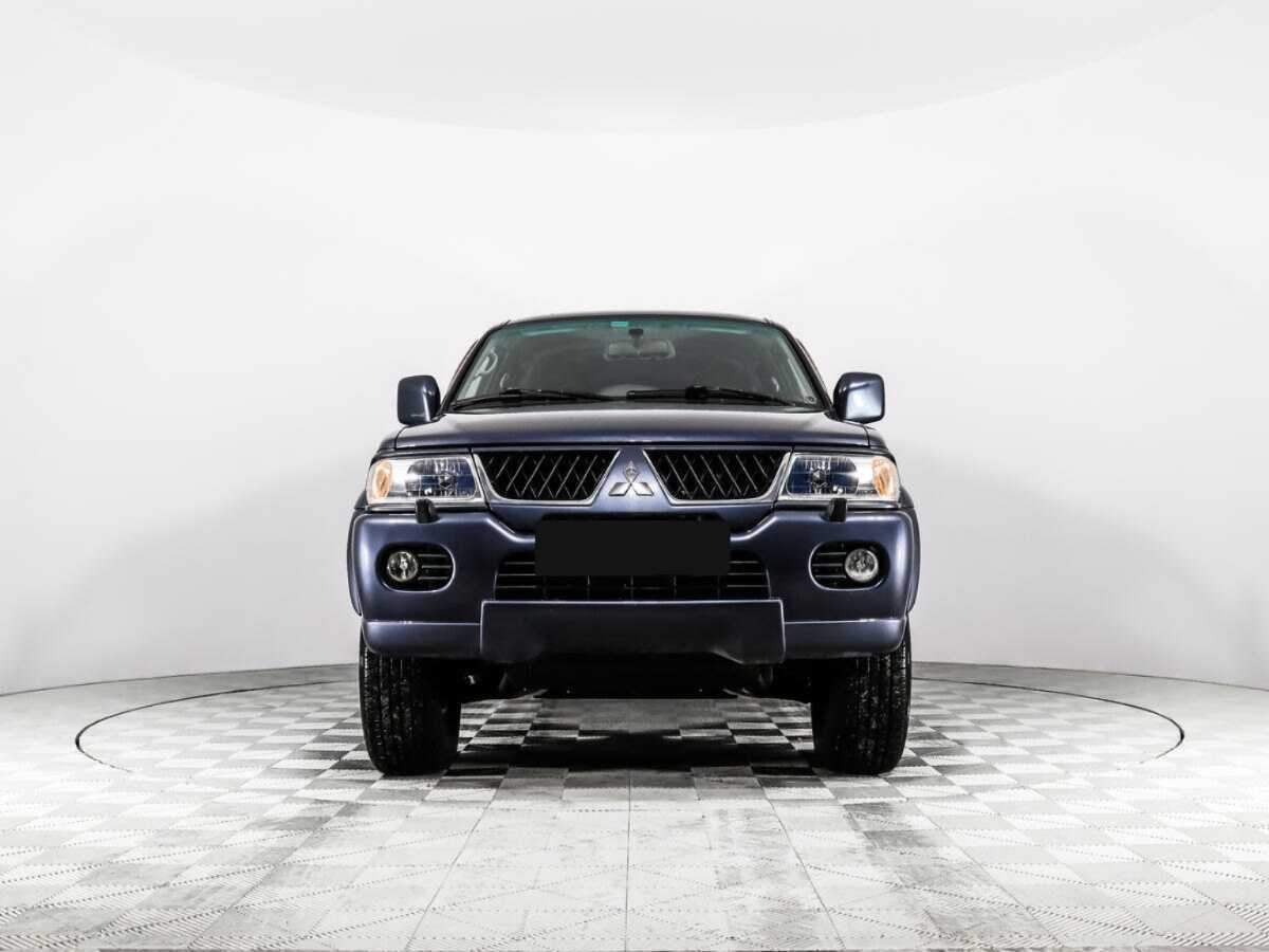 Mitsubishi Pajero Sport с пробегом — 2008 год. Фото: #1