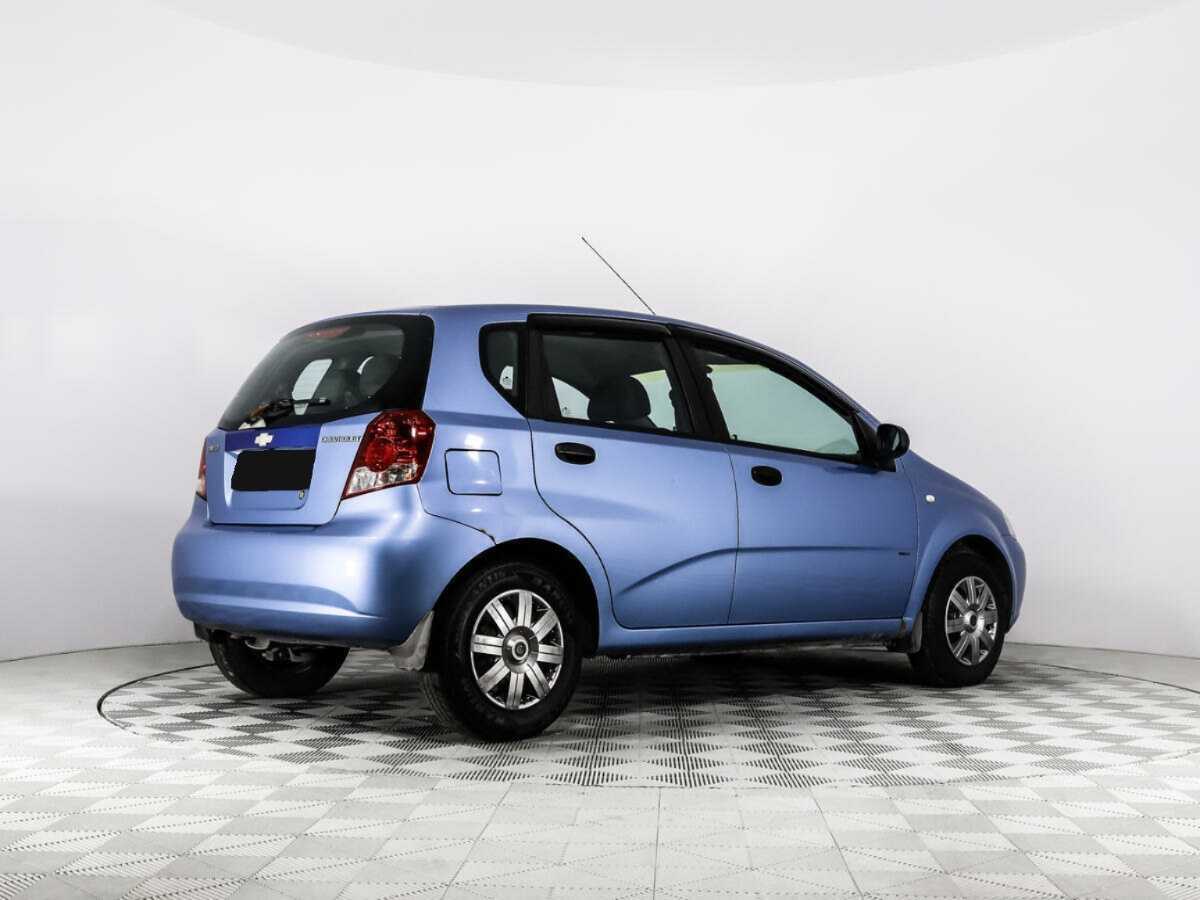 Chevrolet Aveo с пробегом — 2004 год. Фото: #4