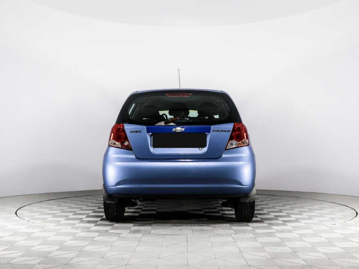 Chevrolet Aveo с пробегом — 2004 год. Фото: #5