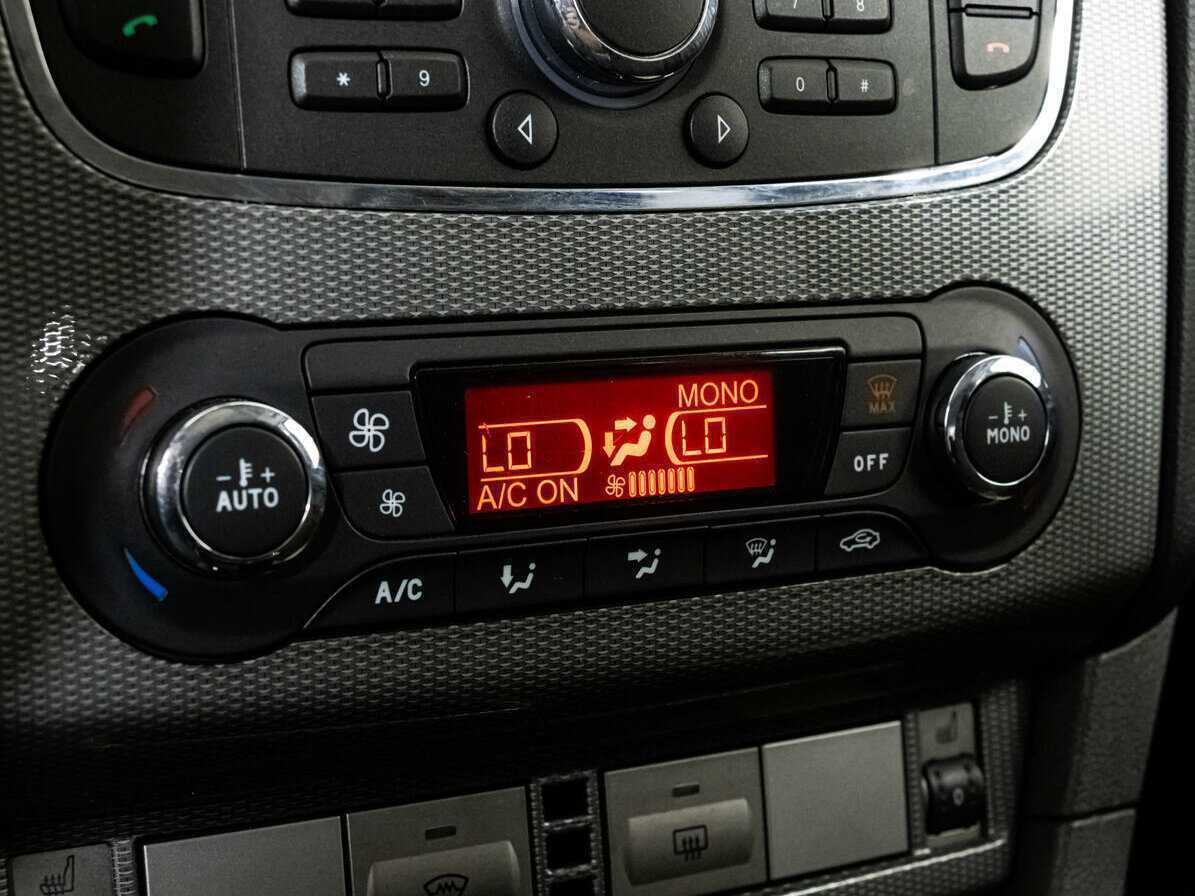 Ford Focus с пробегом — 2010 год. Фото: #10