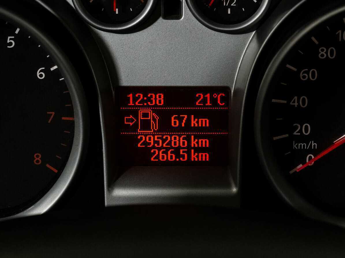 Ford Focus с пробегом — 2010 год. Фото: #11