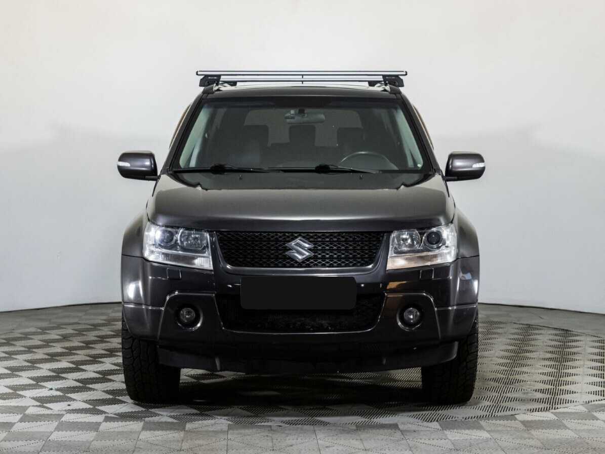 Suzuki Grand Vitara с пробегом — 2010 год. Фото: #1
