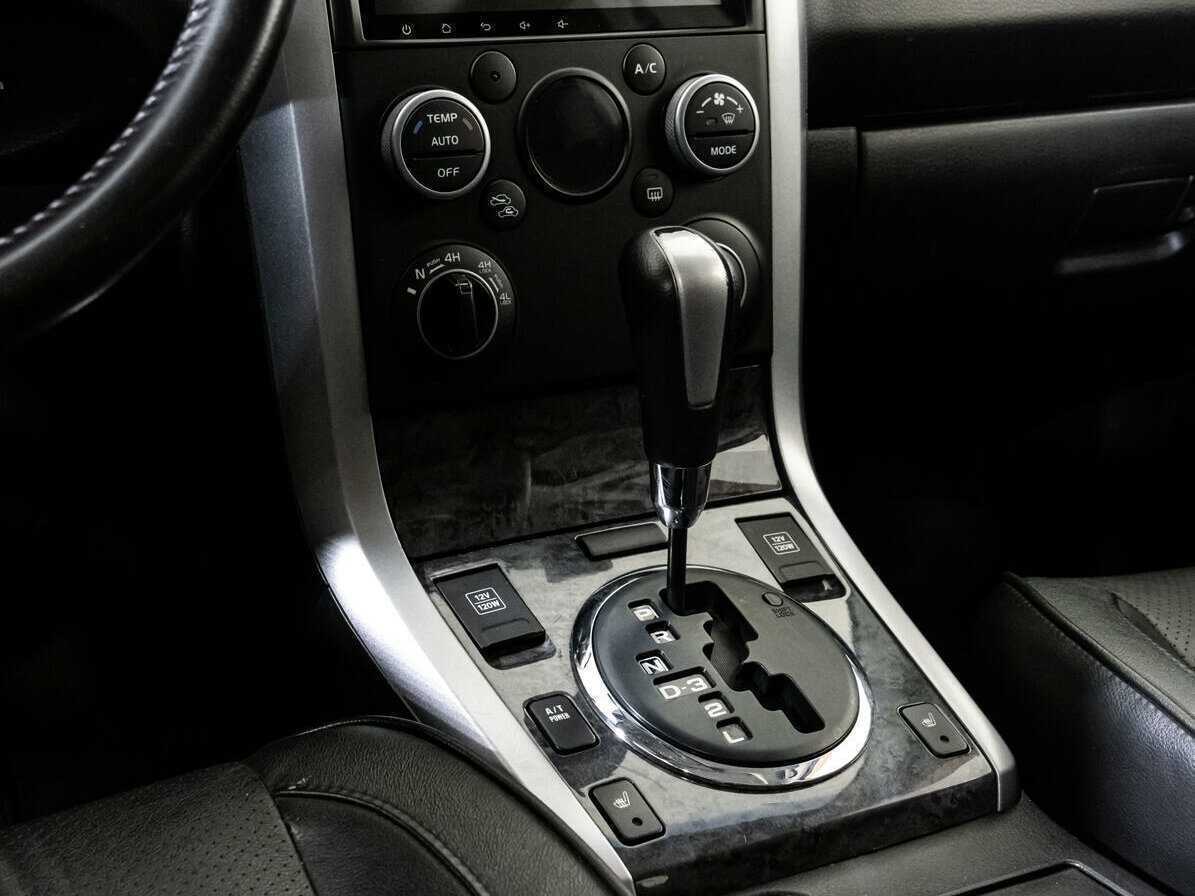 Suzuki Grand Vitara с пробегом — 2010 год. Фото: #10