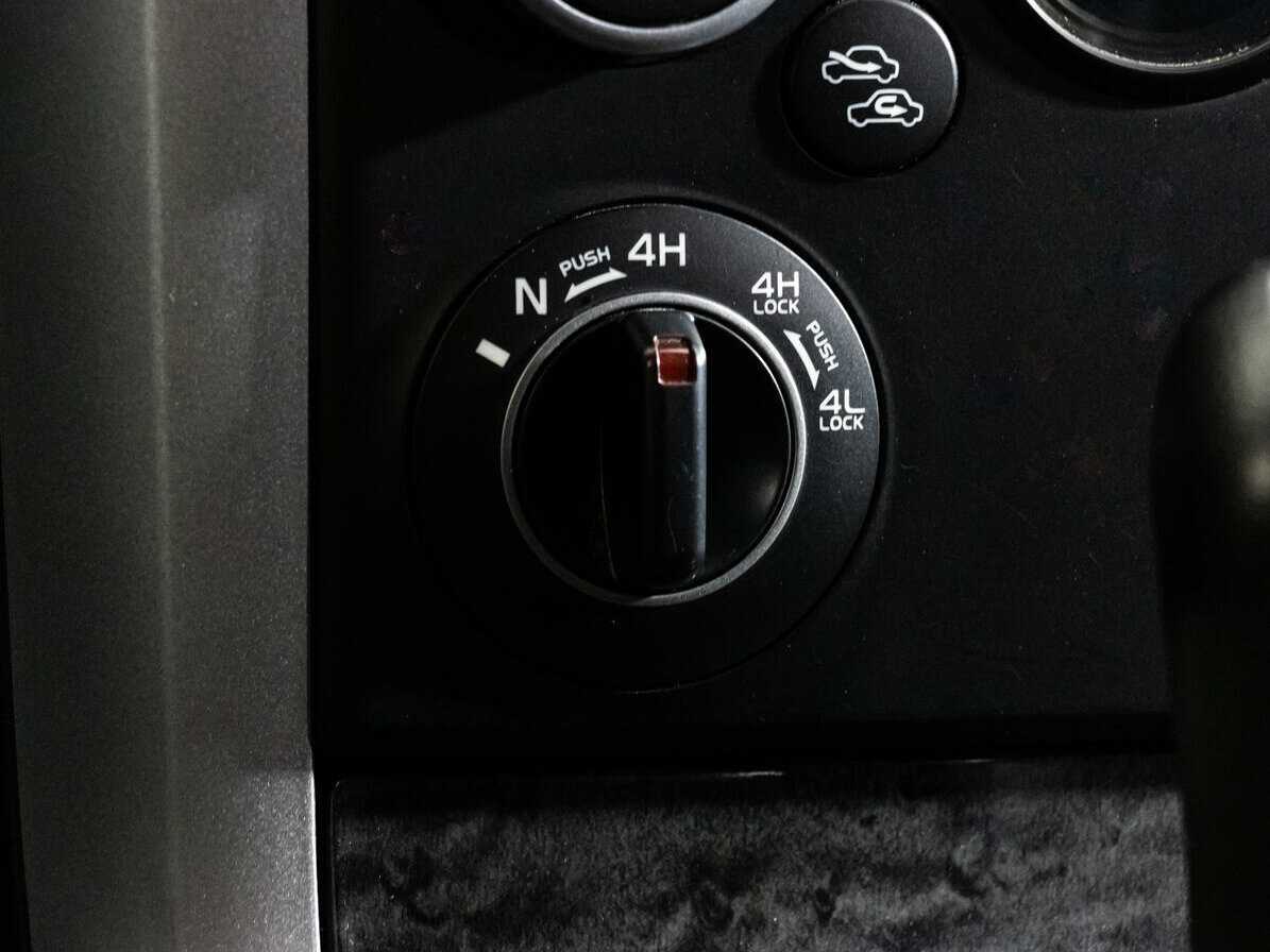 Suzuki Grand Vitara с пробегом — 2010 год. Фото: #11