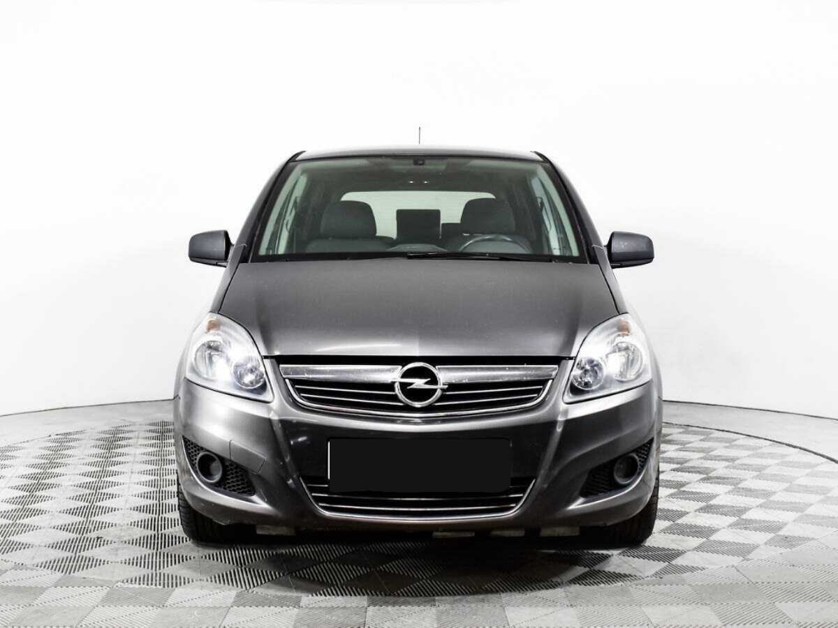 Opel Zafira с пробегом — 2011 год. Фото: #1