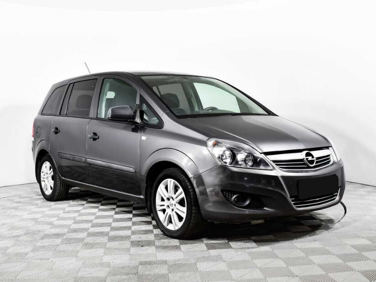 Opel Zafira с пробегом — 2011 год. Фото: #2