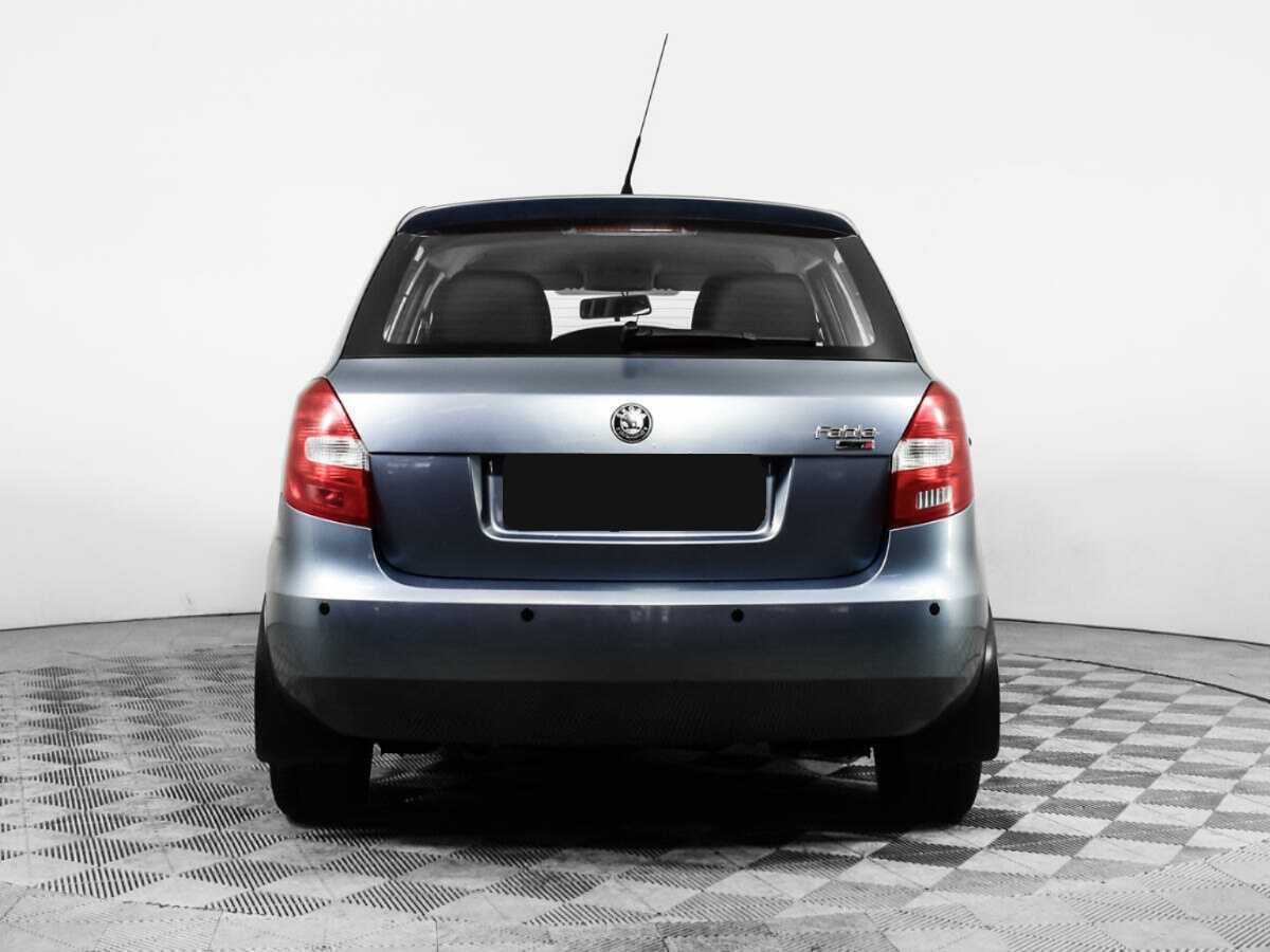 Skoda Fabia с пробегом — 2007 год. Фото: #5