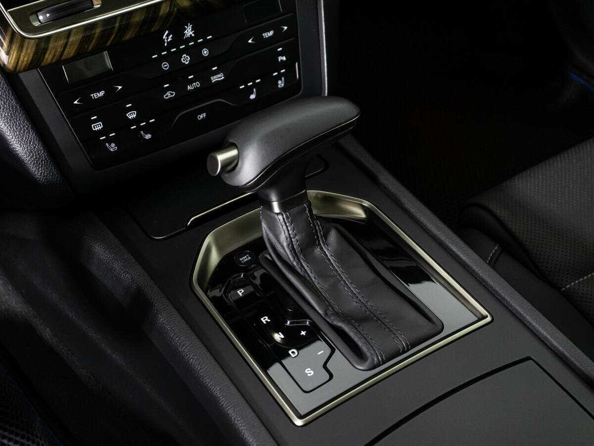 Hongqi H7 с пробегом — 2022 год. Фото: #14