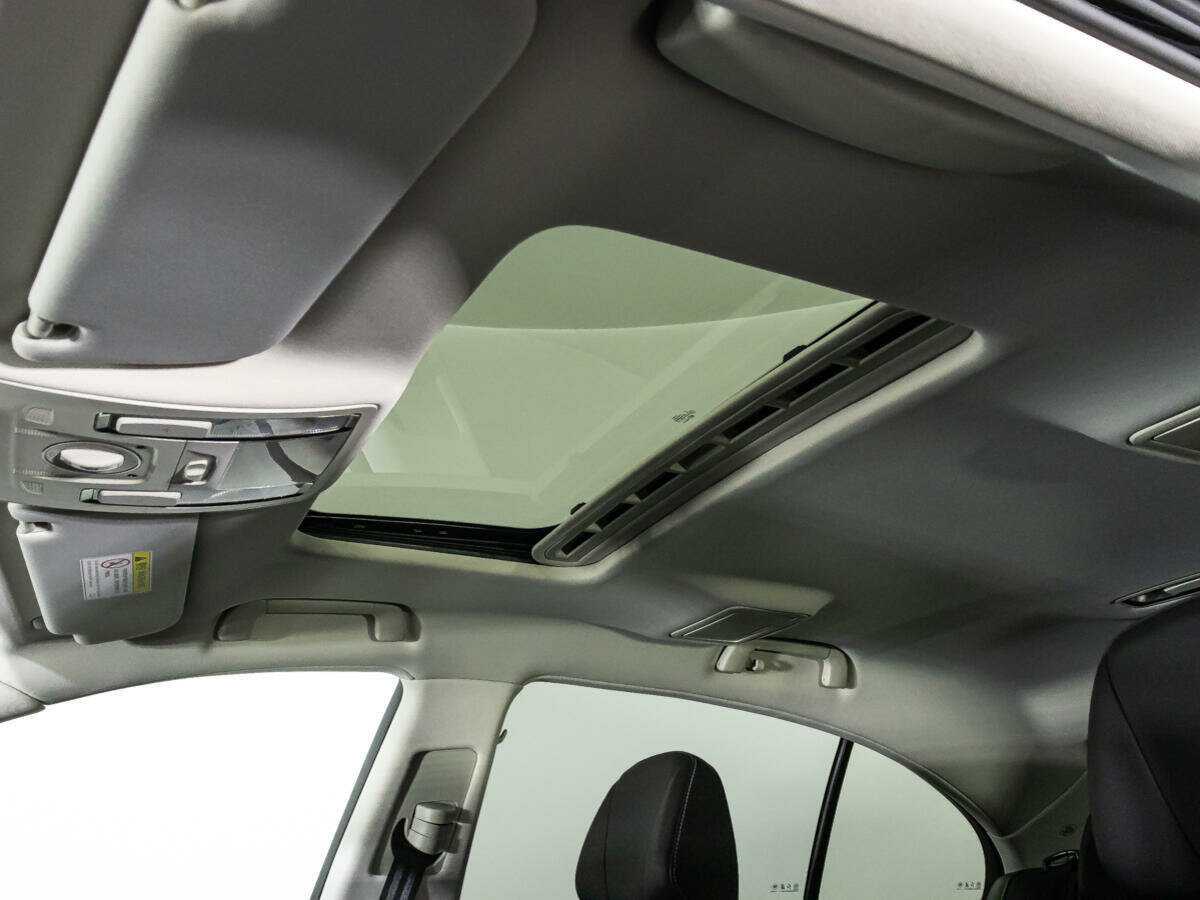 Hongqi H7 с пробегом — 2022 год. Фото: #17