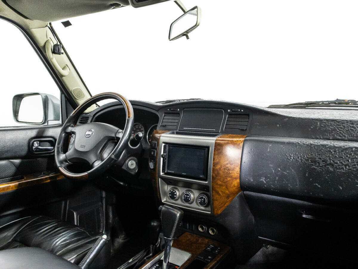Nissan Patrol с пробегом — 2007 год. Фото: #6