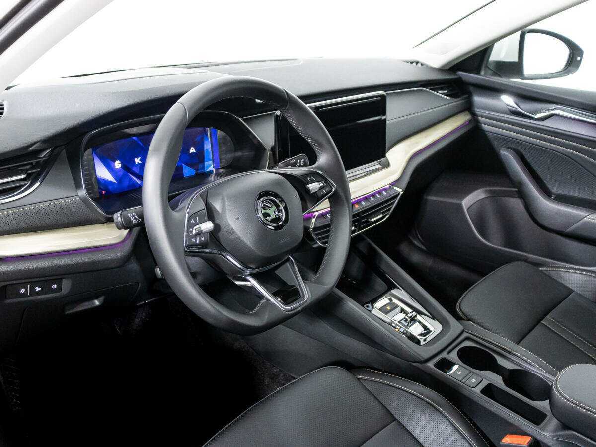 Skoda Octavia с пробегом — 2023 год. Фото: #10