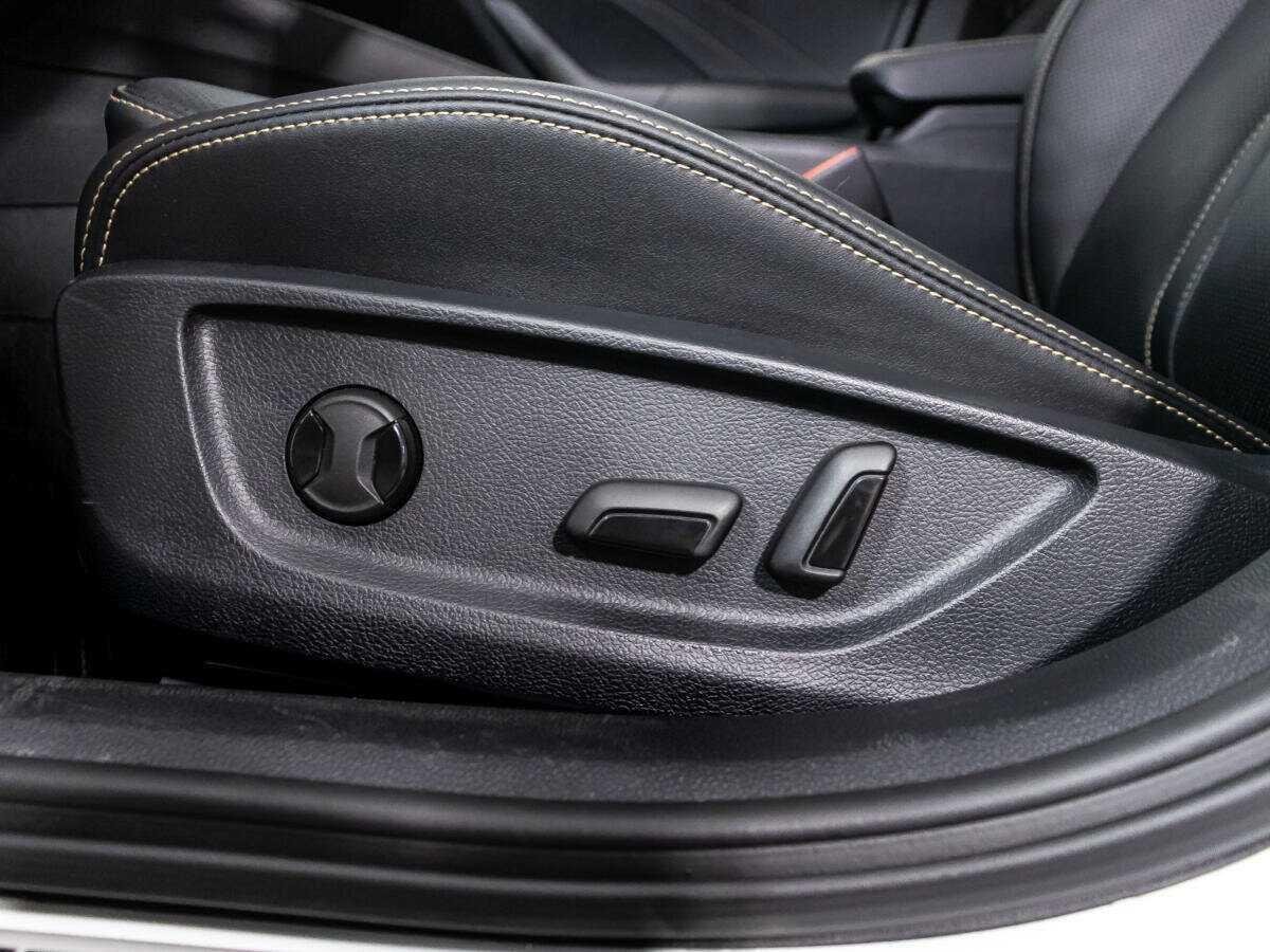 Skoda Octavia с пробегом — 2023 год. Фото: #18