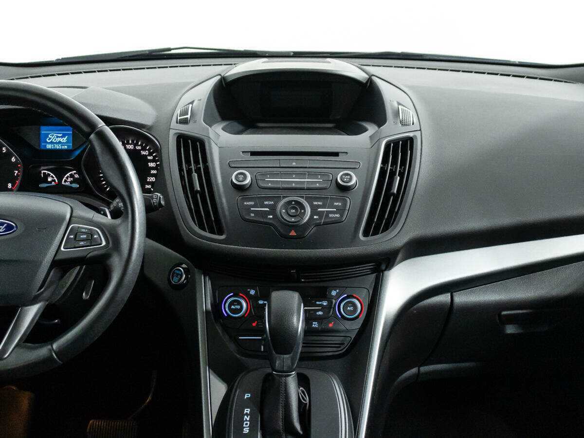 Ford Kuga с пробегом — 2017 год. Фото: #13