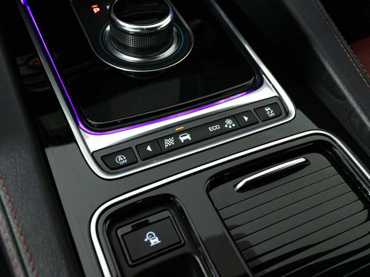 Jaguar F-Pace с пробегом — 2017 год. Фото: #16