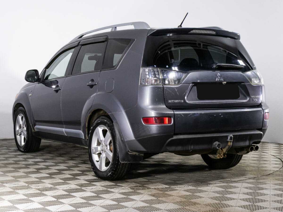 Mitsubishi Outlander с пробегом — 2008 год. Фото: #6