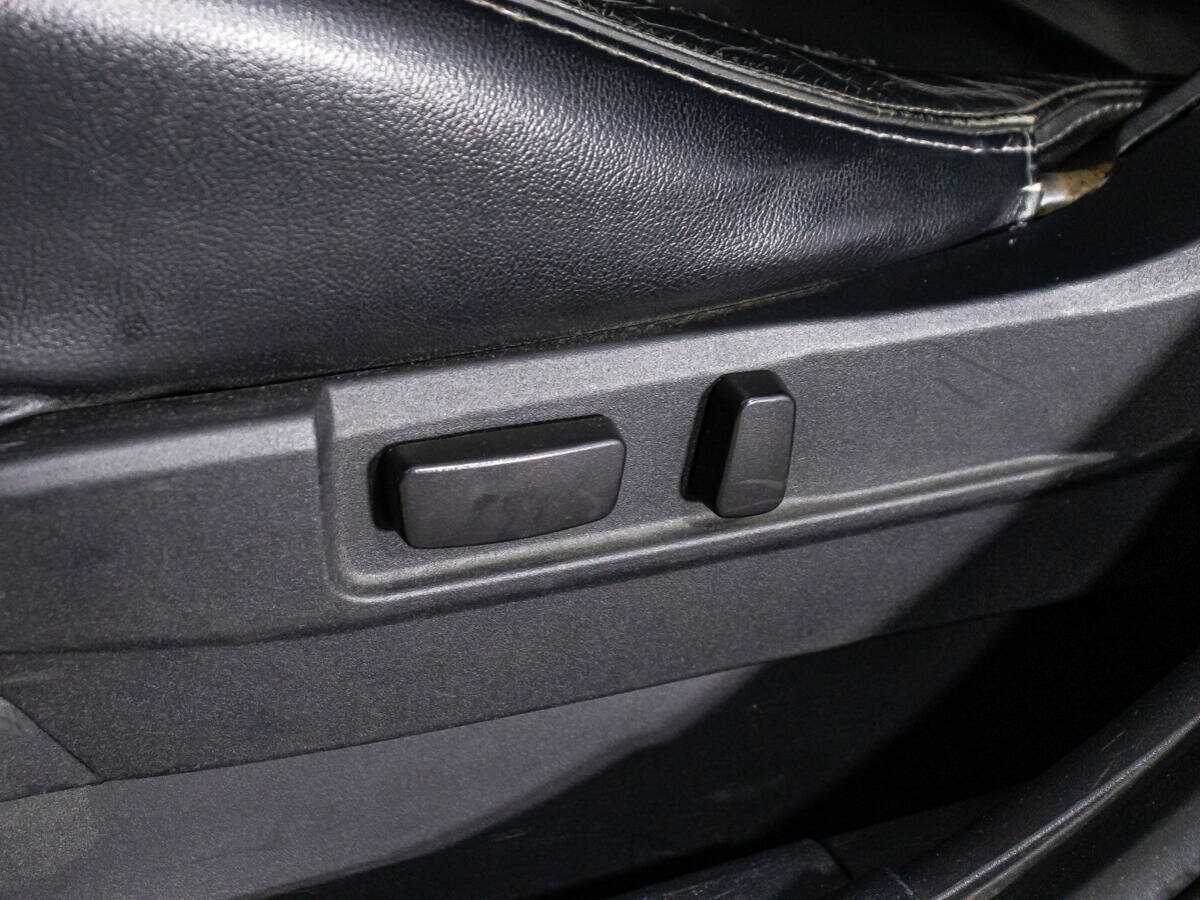 Mitsubishi Outlander с пробегом — 2008 год. Фото: #15