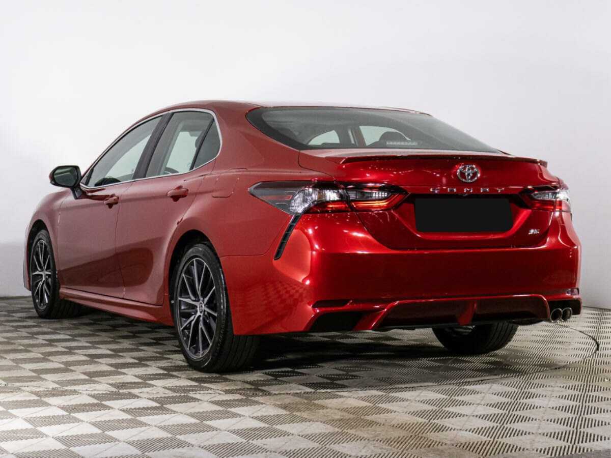 Toyota Camry с пробегом — 2022 год. Фото: #5