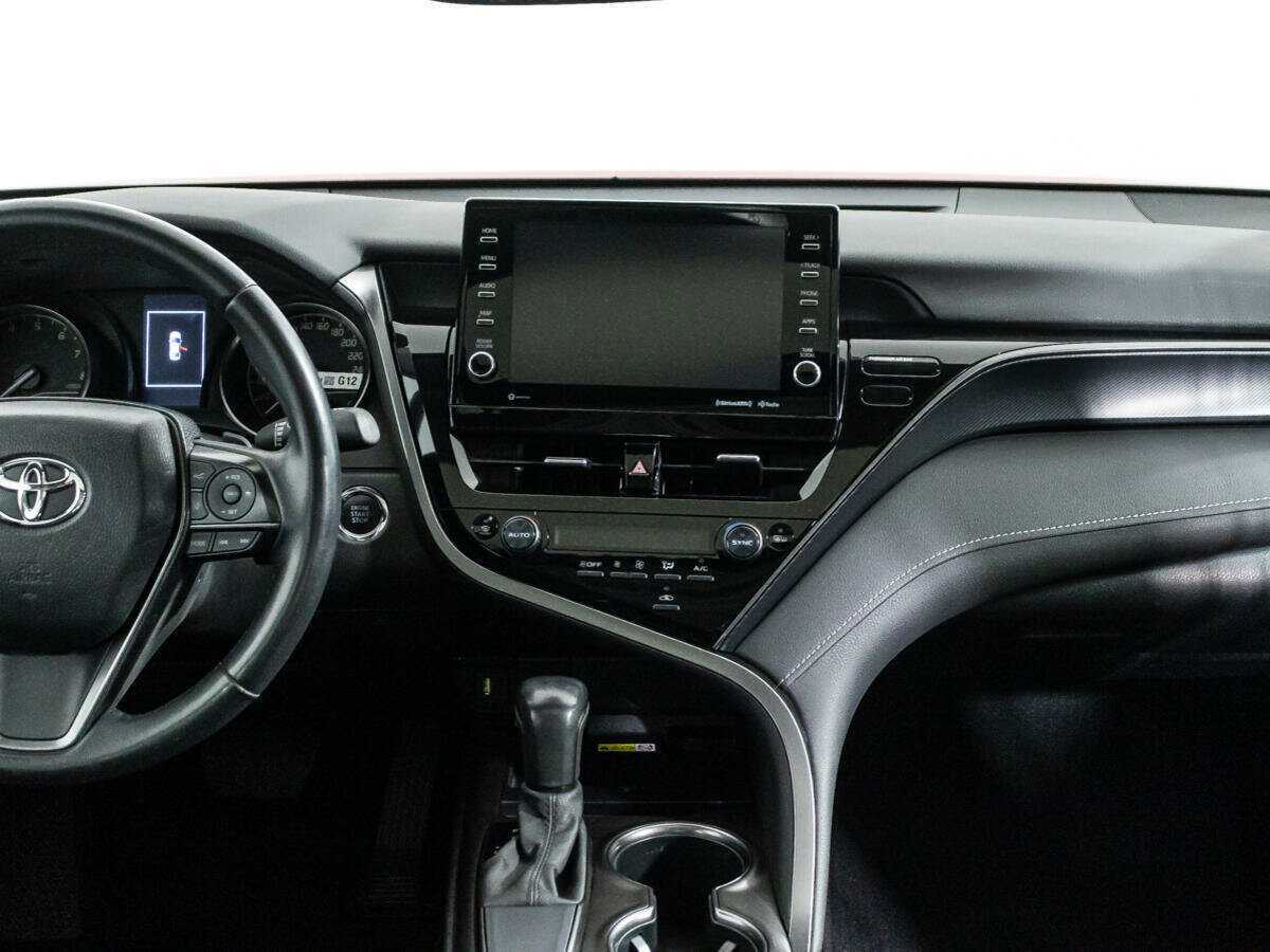 Toyota Camry с пробегом — 2022 год. Фото: #11