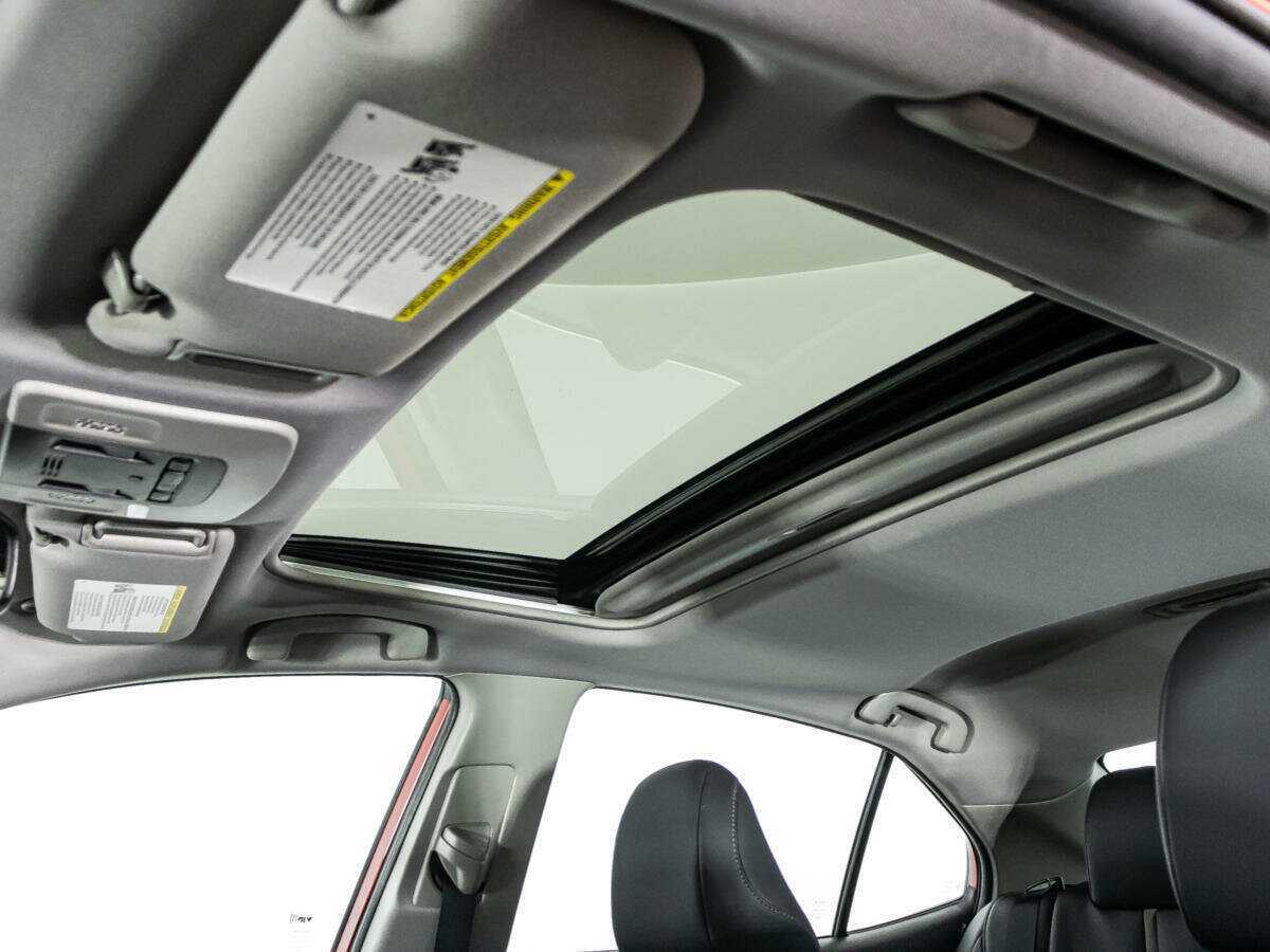 Toyota Camry с пробегом — 2022 год. Фото: #13