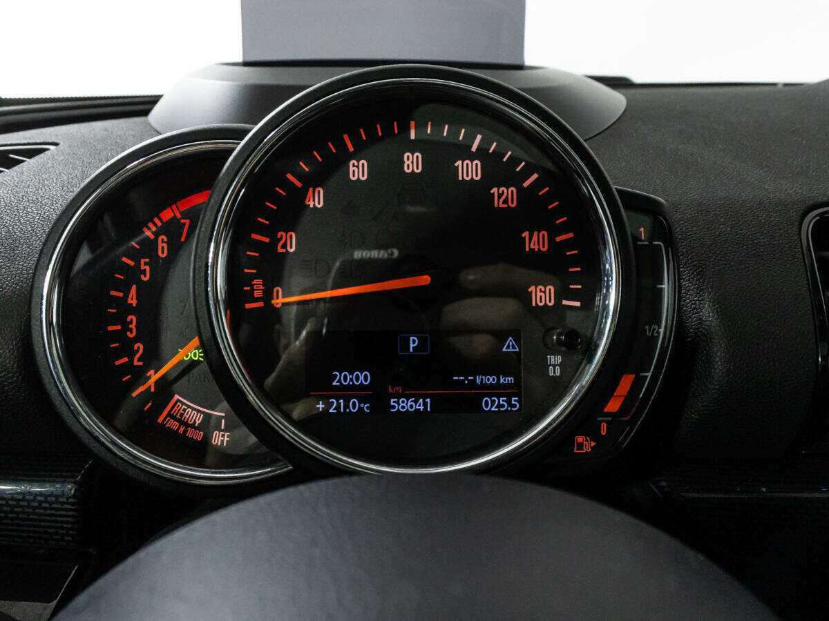 Mini Clubman с пробегом — 2017 год. Фото: #11