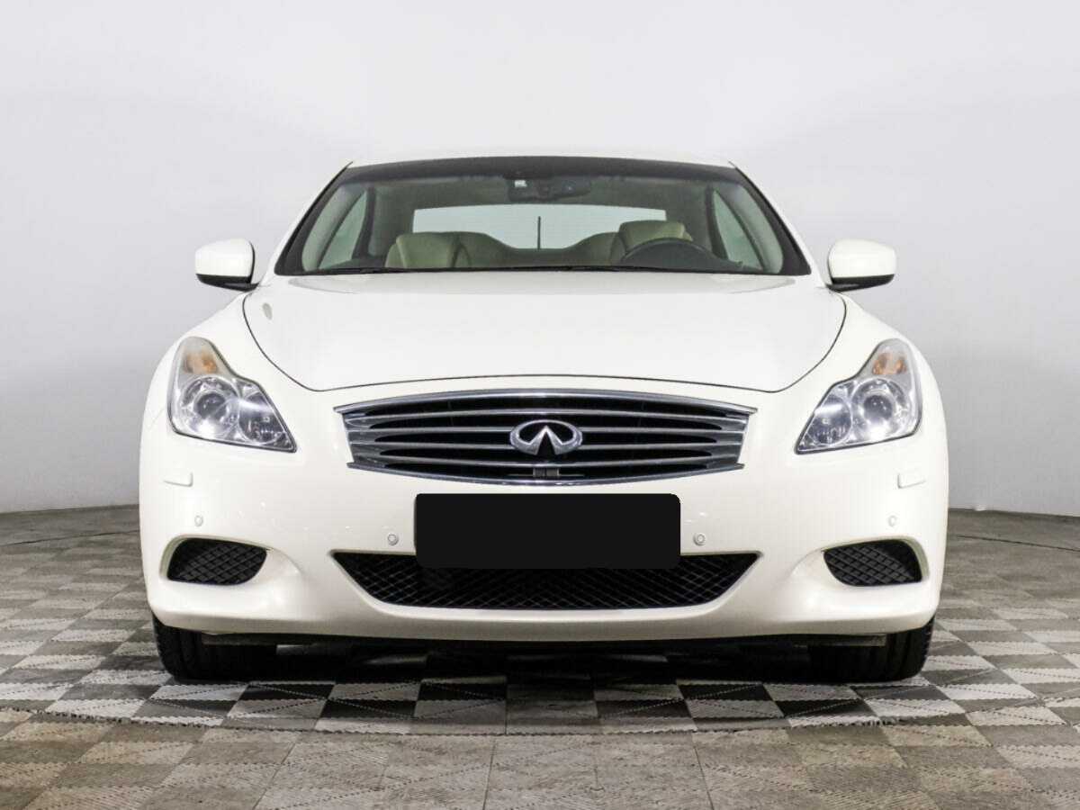Infiniti G с пробегом — 2012 год. Фото: #1