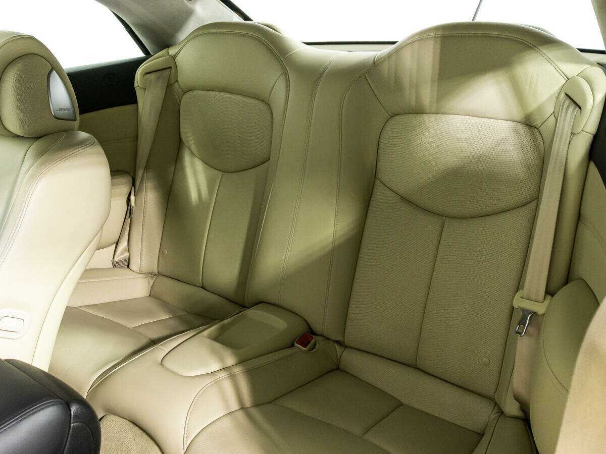 Infiniti G с пробегом — 2012 год. Фото: #9