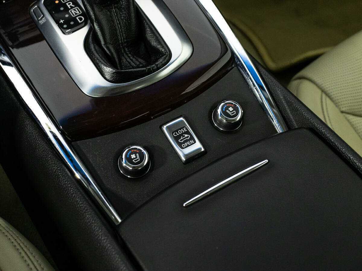 Infiniti G с пробегом — 2012 год. Фото: #18