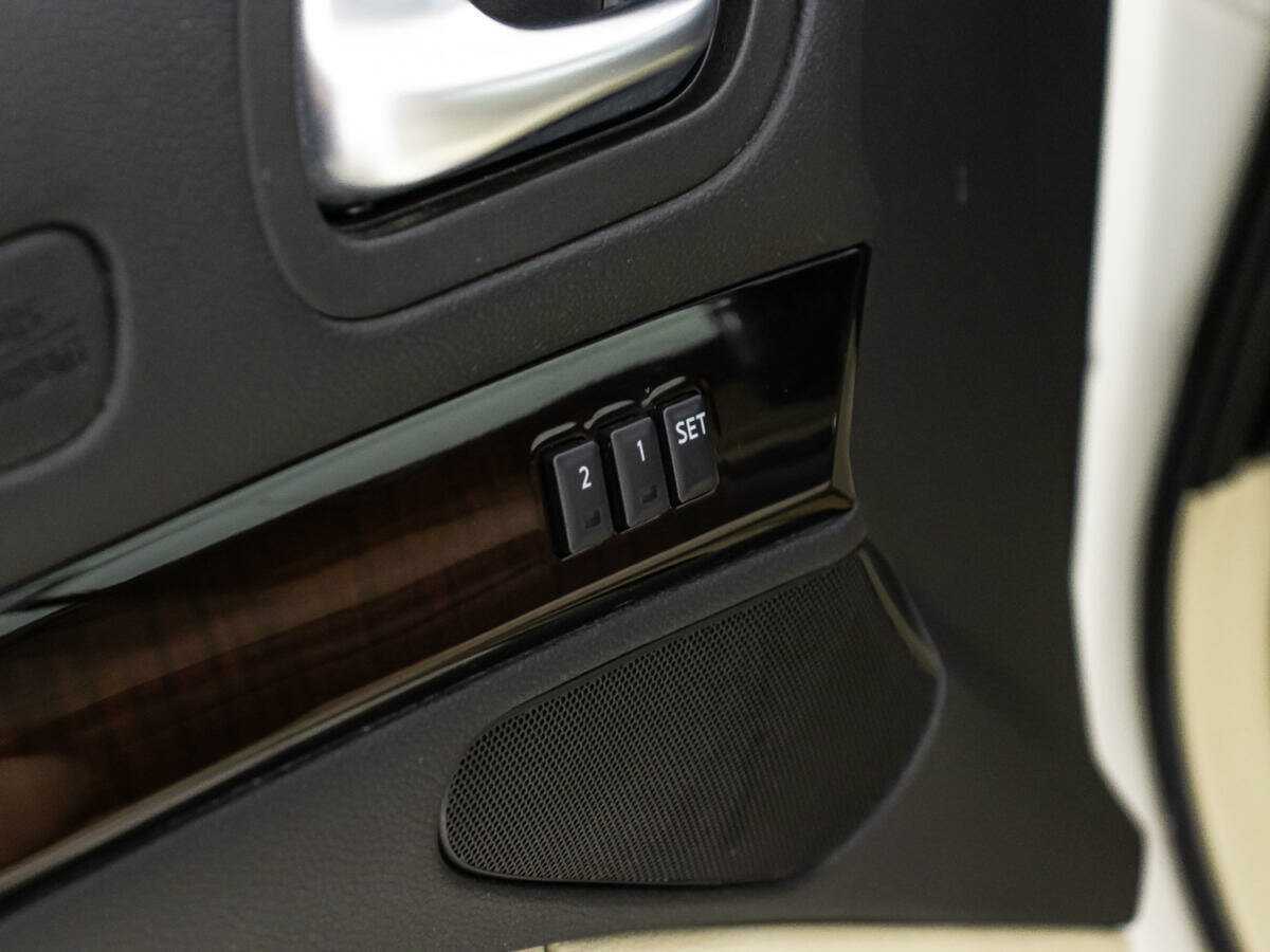 Infiniti G с пробегом — 2012 год. Фото: #23