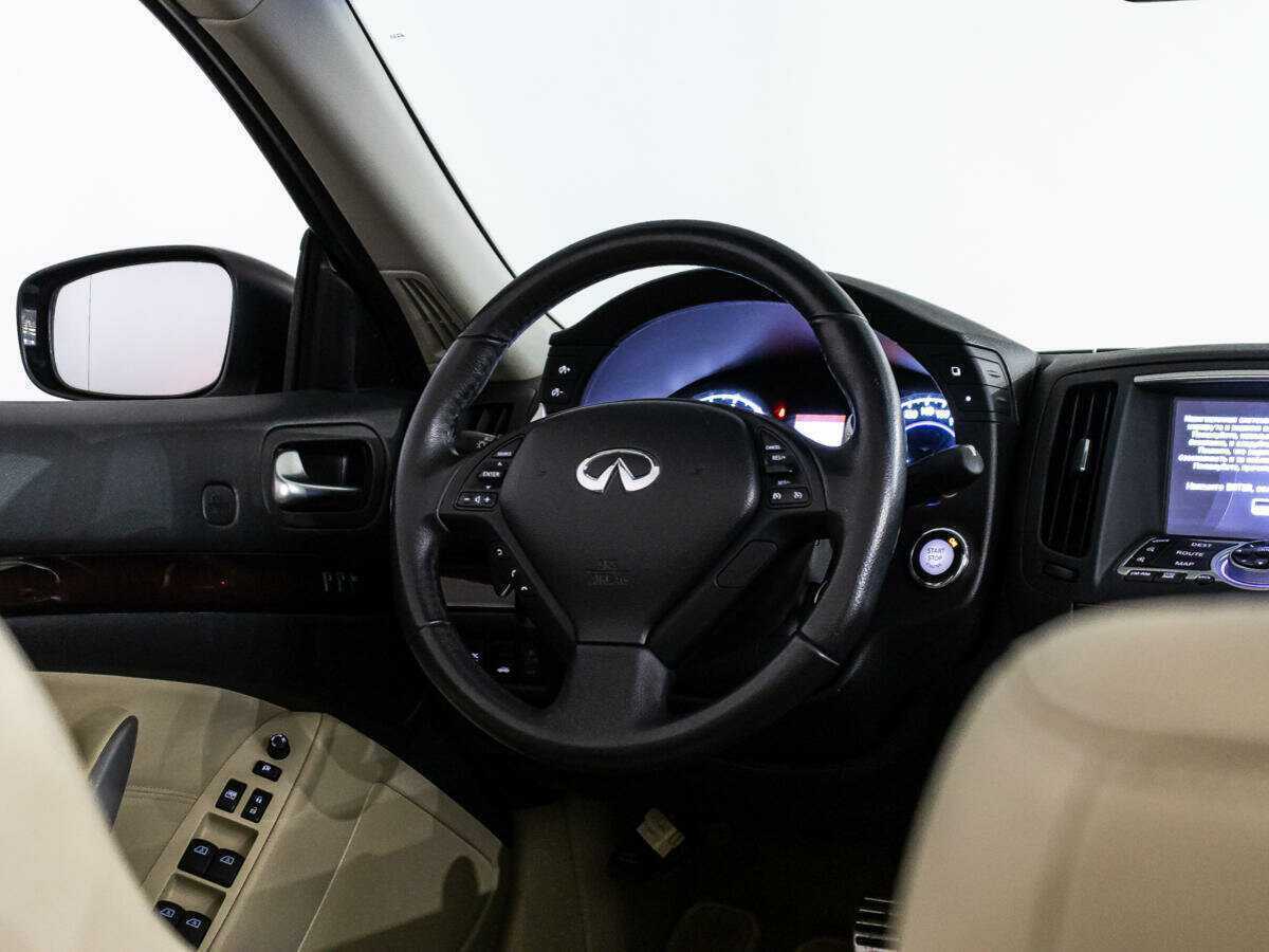 Infiniti G с пробегом — 2012 год. Фото: #32