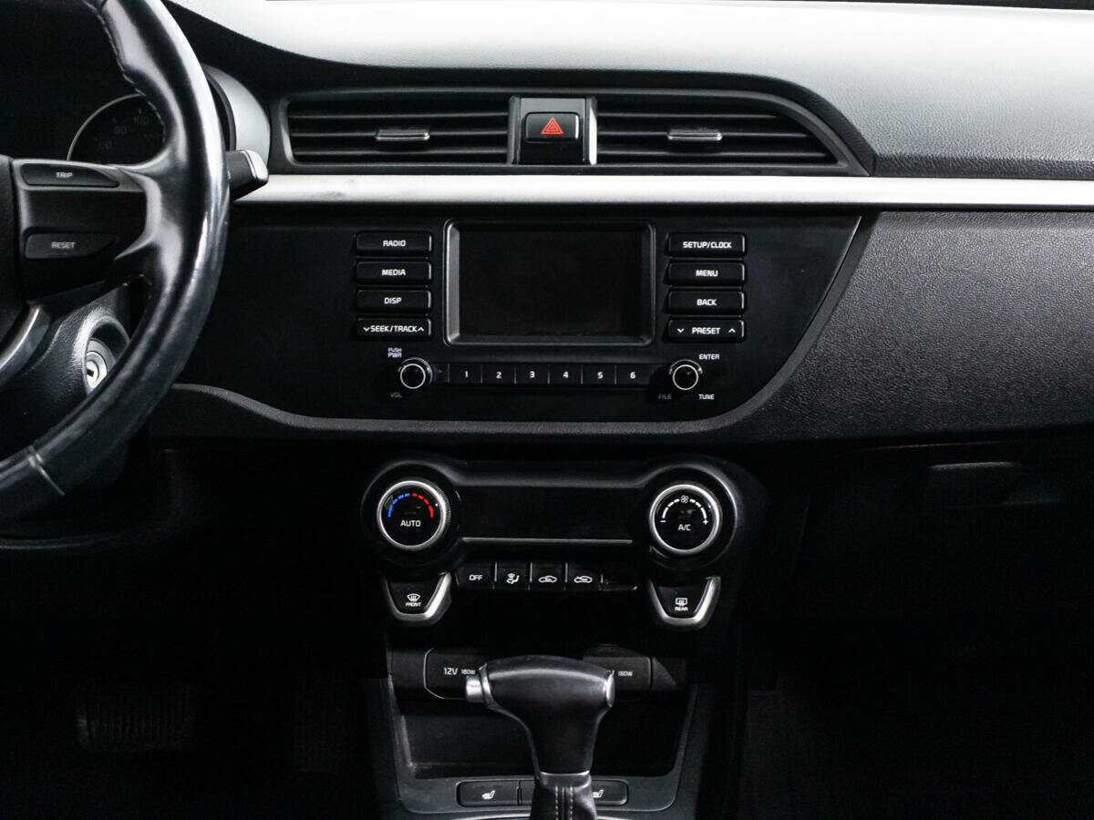 Kia Rio с пробегом — 2018 год. Фото: #13
