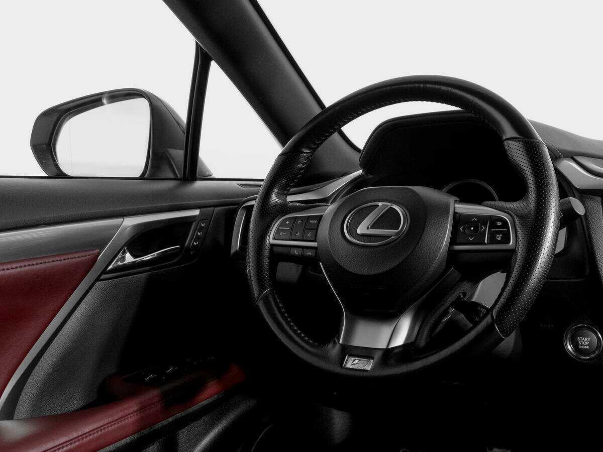 Lexus RX с пробегом — 2018 год. Фото: #16