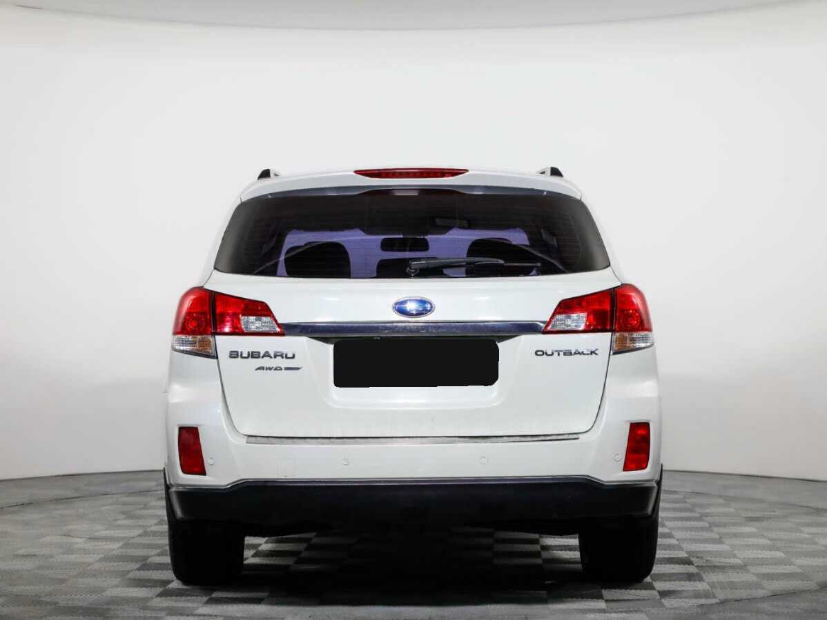 Subaru Outback с пробегом — 2011 год. Фото: #4