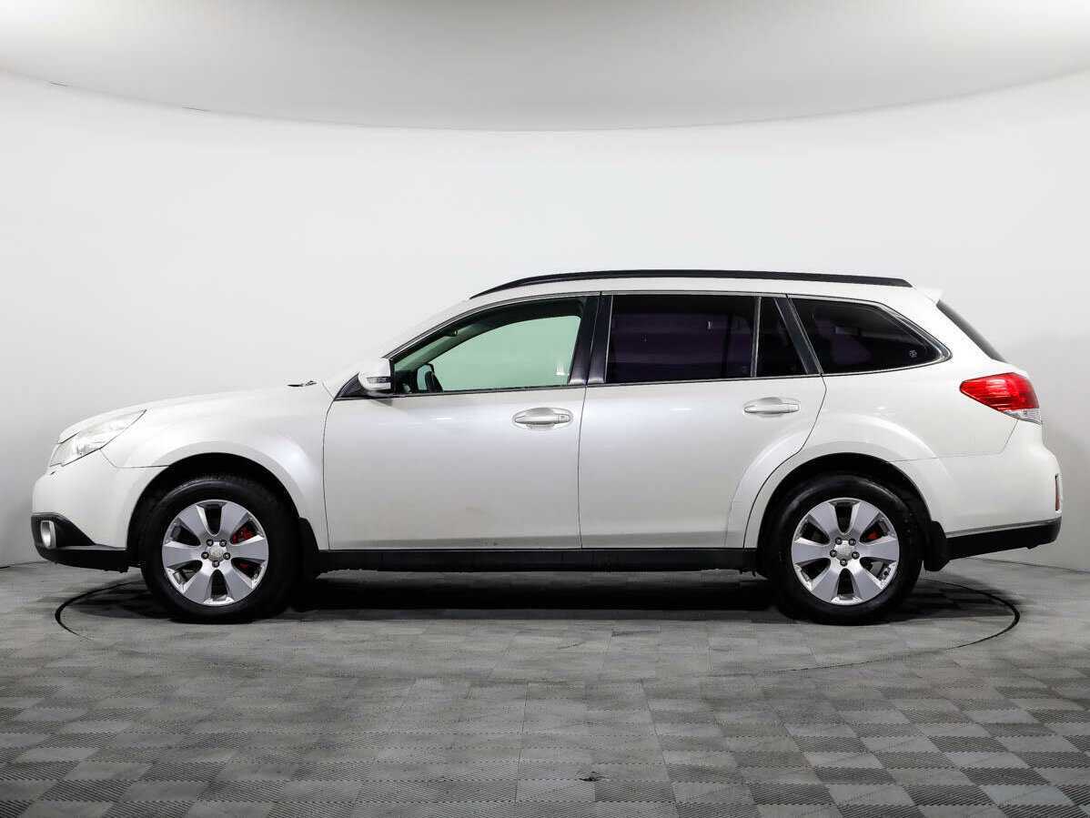Subaru Outback с пробегом — 2011 год. Фото: #6