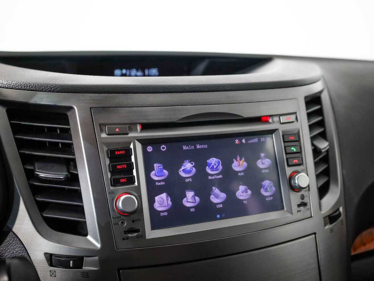 Subaru Outback с пробегом — 2011 год. Фото: #15