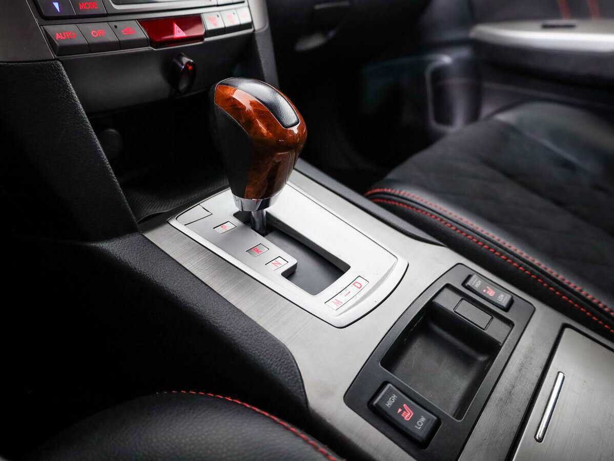 Subaru Outback с пробегом — 2011 год. Фото: #17