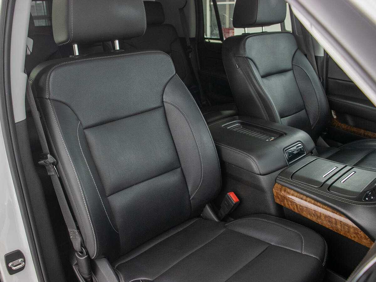 Chevrolet Tahoe с пробегом — 2017 год. Фото: #7