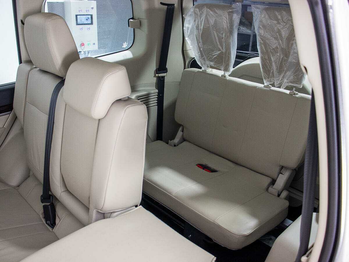 Mitsubishi Pajero с пробегом — 2020 год. Фото: #12