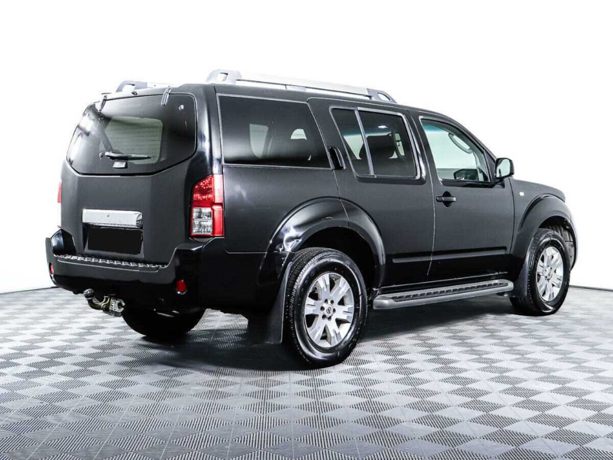 Nissan Pathfinder с пробегом — 2006 год. Фото: #3