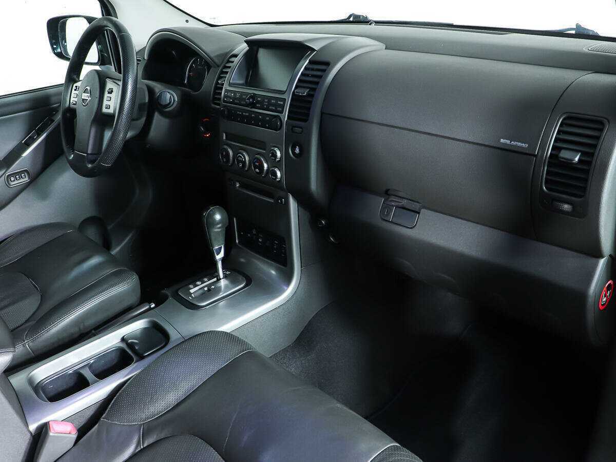 Nissan Pathfinder с пробегом — 2006 год. Фото: #7