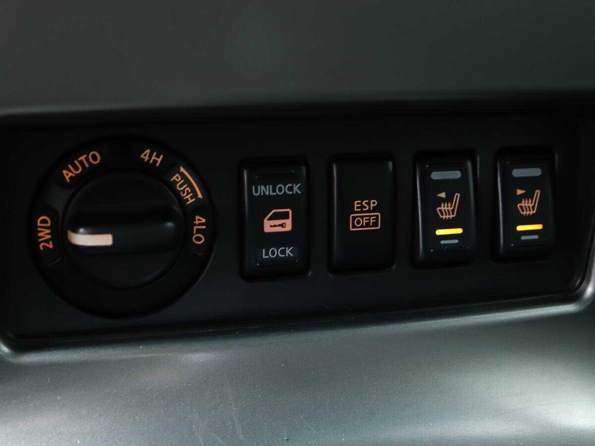 Nissan Pathfinder с пробегом — 2006 год. Фото: #15