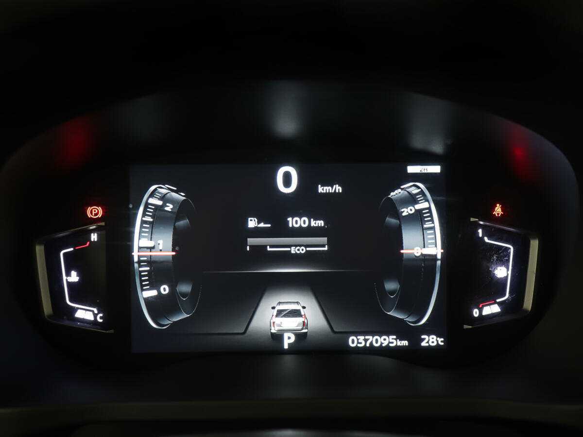 Mitsubishi Pajero Sport с пробегом — 2020 год. Фото: #14