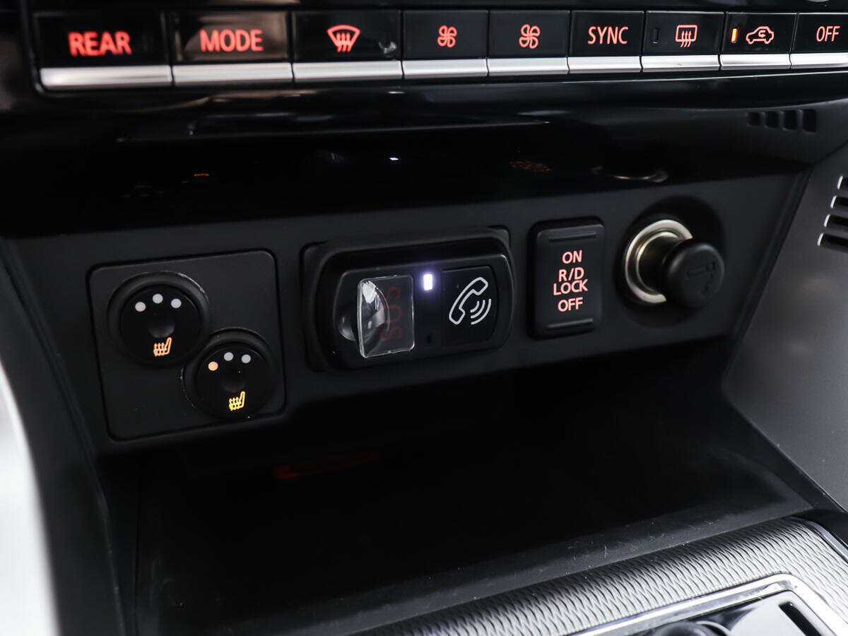 Mitsubishi Pajero Sport с пробегом — 2020 год. Фото: #21