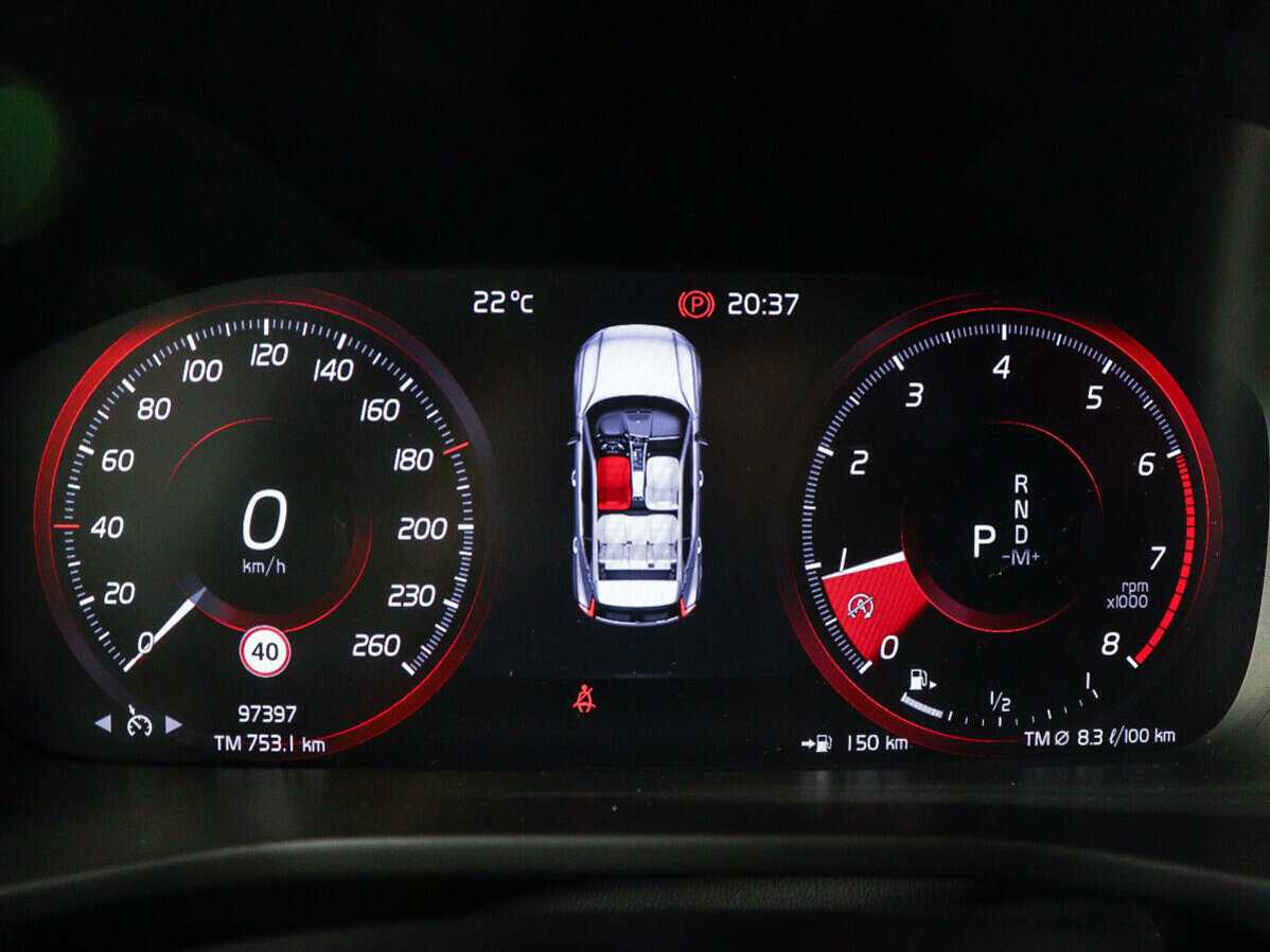 Volvo XC40 с пробегом — 2021 год. Фото: #8