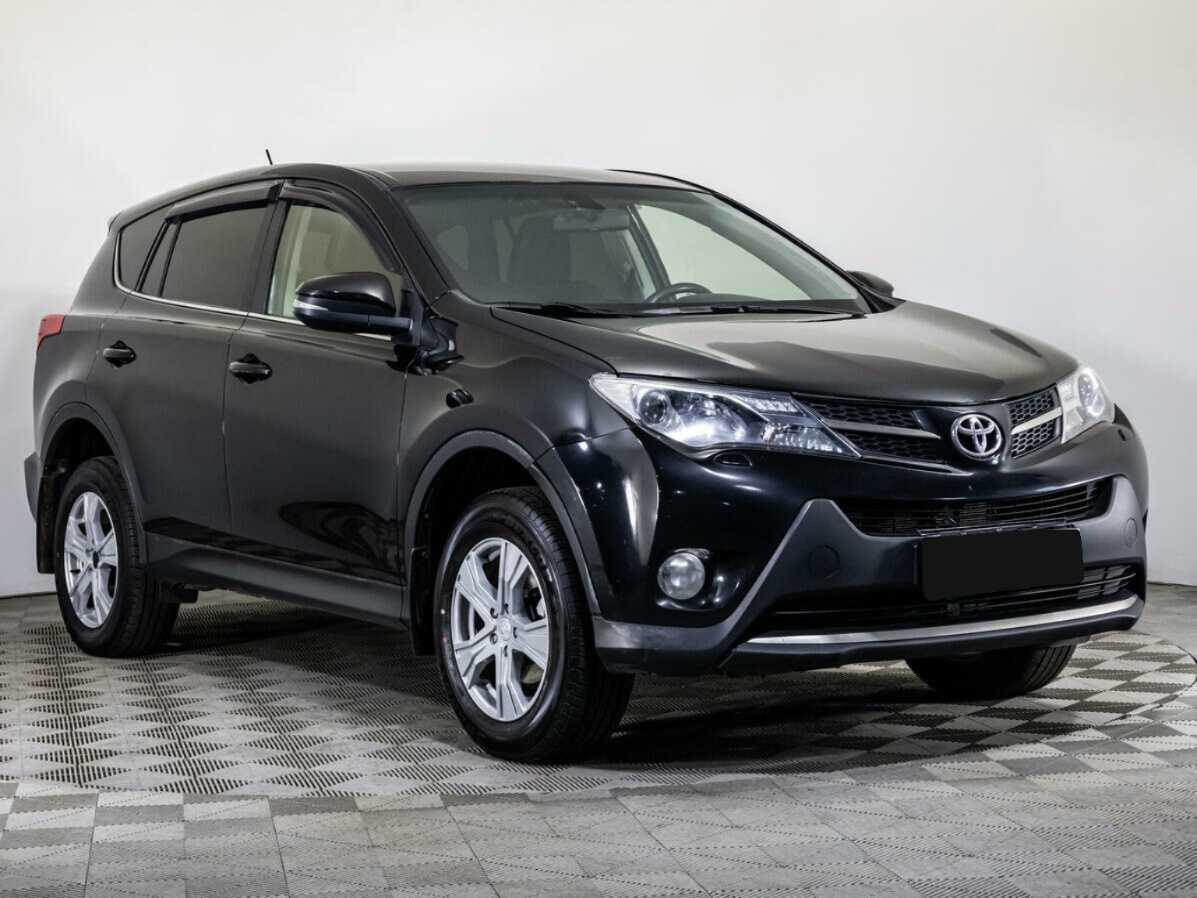 Toyota RAV4 с пробегом — 2013 год. Фото: #2