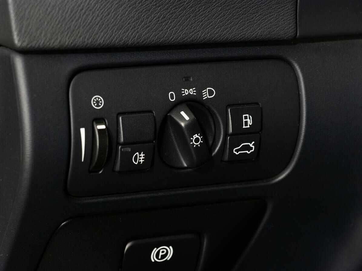 Volvo S60 с пробегом — 2010 год. Фото: #18