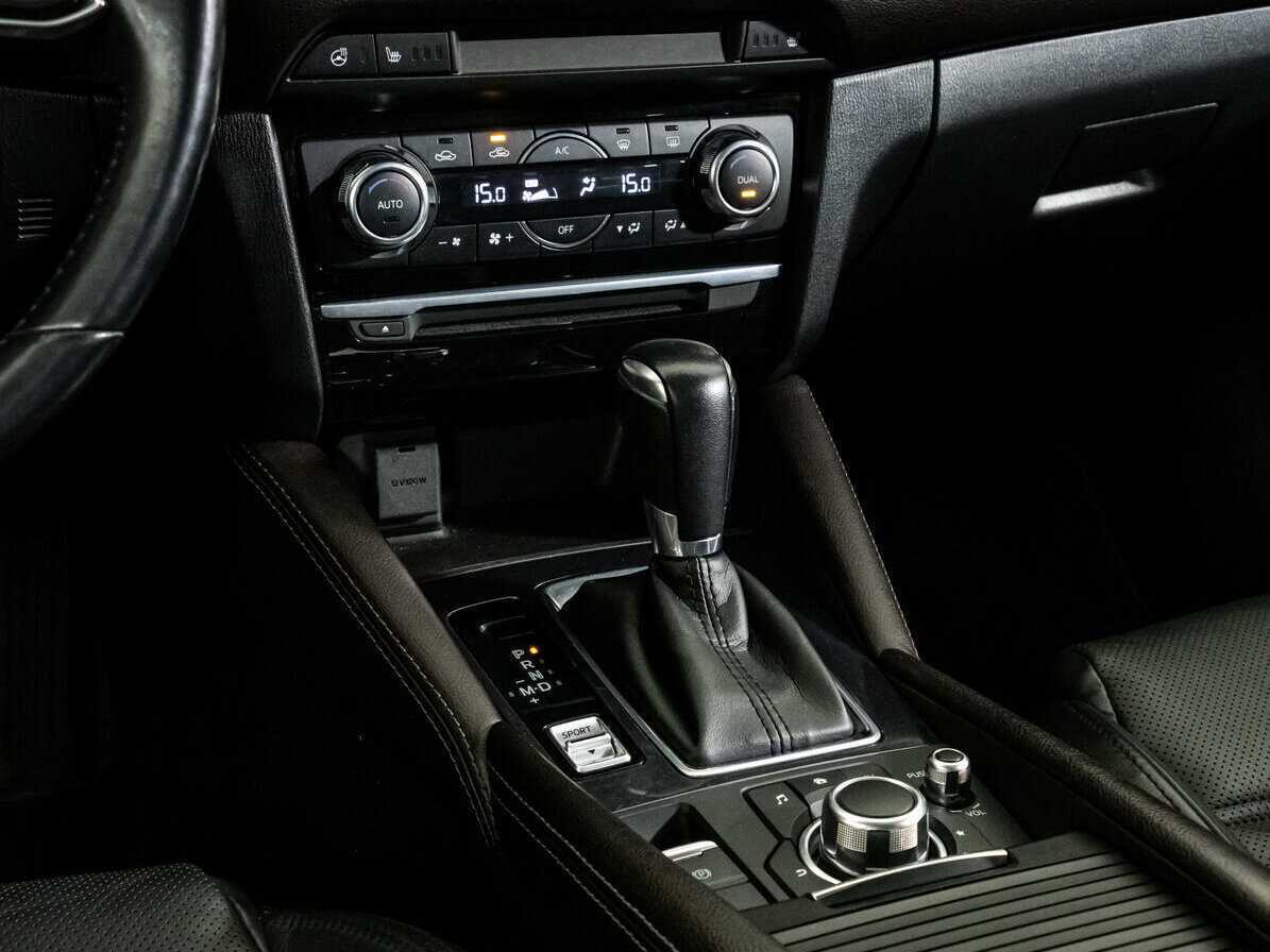 Mazda 6 с пробегом — 2017 год. Фото: #7