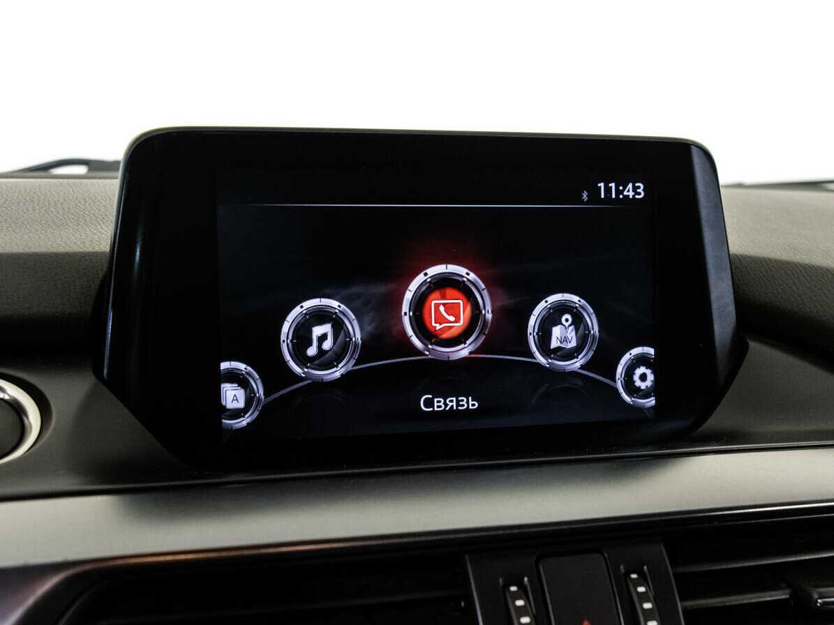 Mazda 6 с пробегом — 2017 год. Фото: #12