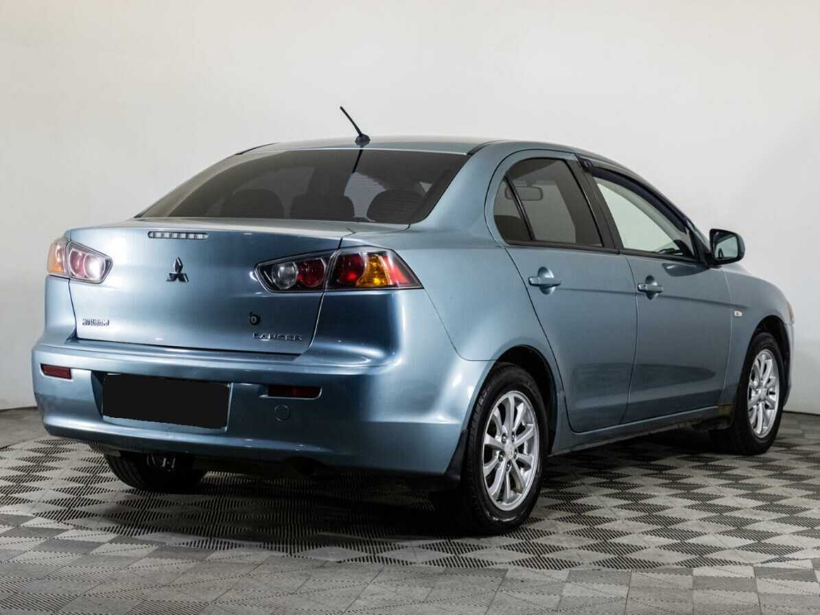 Mitsubishi Lancer с пробегом — 2010 год. Фото: #3