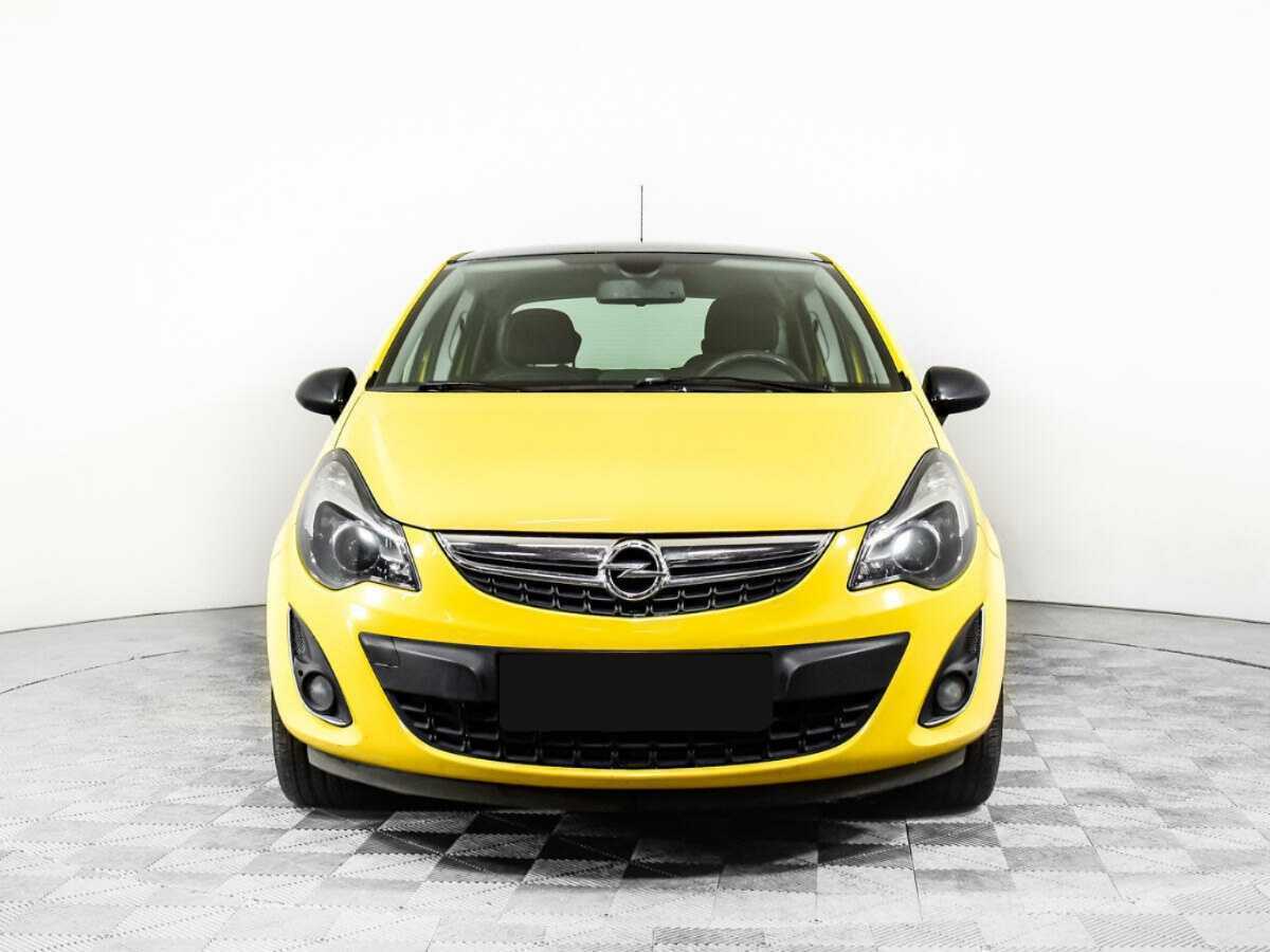 Opel Corsa с пробегом — 2014 год. Фото: #1