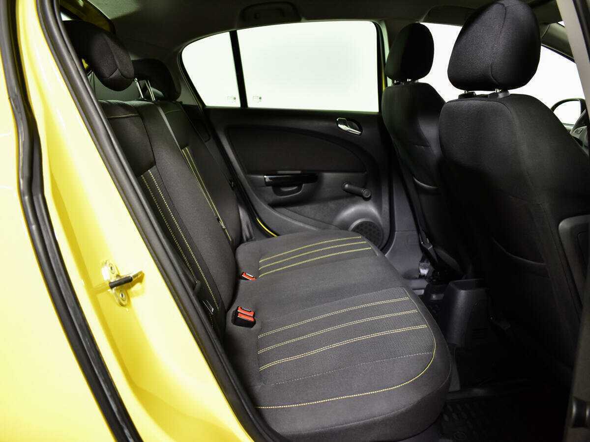 Opel Corsa с пробегом — 2014 год. Фото: #9